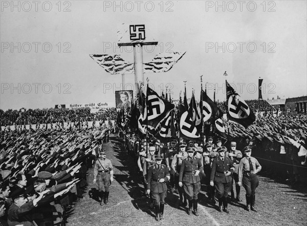 Opening of the Arts and Crafts Week in Berlin (1933)