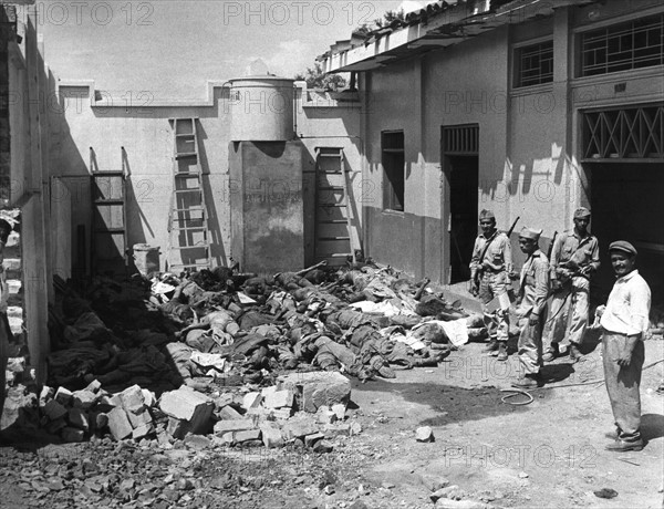Victimes d'une explosion accidentelle de dynamite dans la ville de Cali, en Colombie (1956)