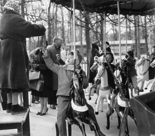 Dernier dimanche d'hiver au jardin des Tuileries, Paris