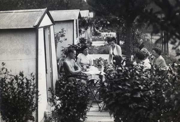 The workers' gardens in Paris, 1941