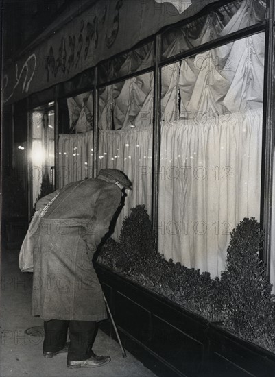 Homeless people's New year's day dinner,  1967