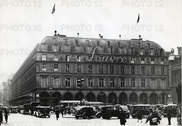 Magasin du Louvre à Paris