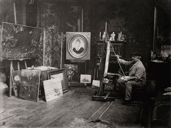 Georges de Dramard in his studio