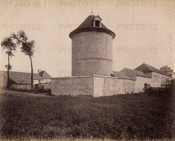 Atget, Former castle of the Count of Saint Roman in Villejuif