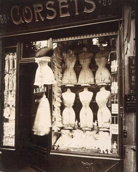 Atget, Corset shop in Paris