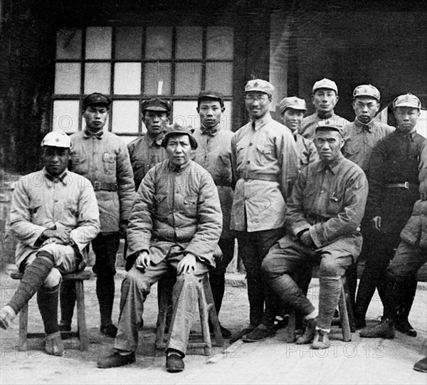 Mao Zedong et le général Zhu De en 1938