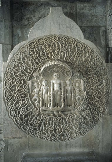 Gravure dans temple jaïn à Ranakpur (vers 1439), sud du Rajasthan, Inde.