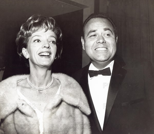 Entertainment News - March 28, 1963