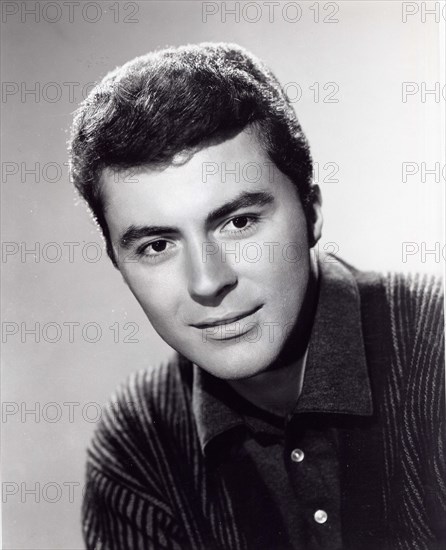 Entertainment News - May 9, 1963