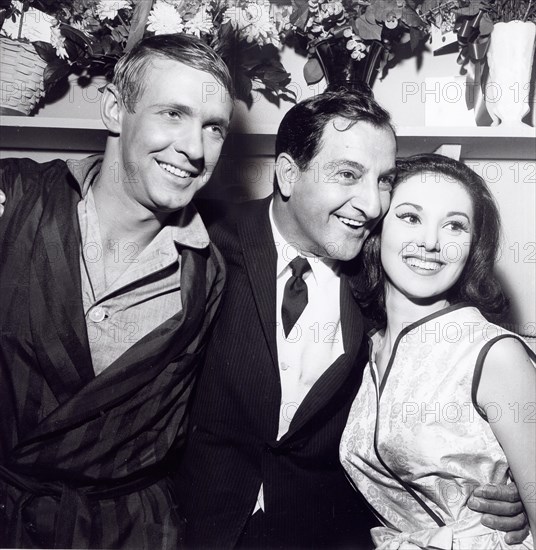 Entertainment News - March 28, 1969