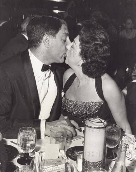 Entertainment News - March 28, 1979