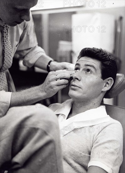 Entertainment News - Feb. 17, 1956