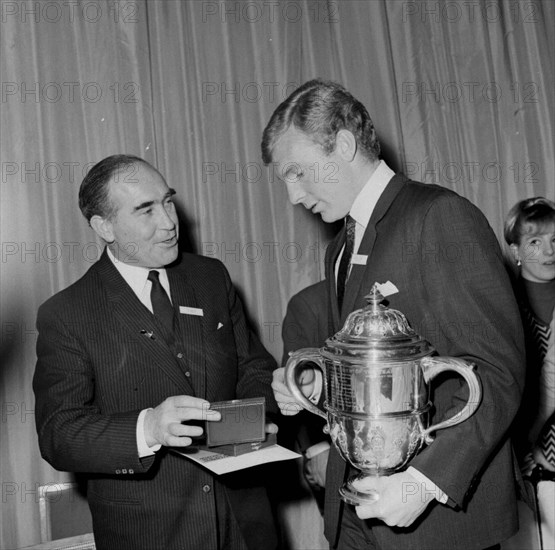 S Eng Soccer Team Coach