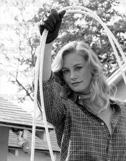 Cybill Shepherd