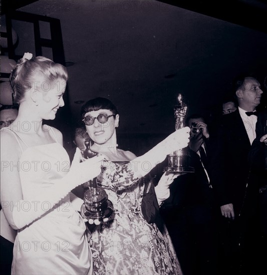 Grace Kelly & Edith Head