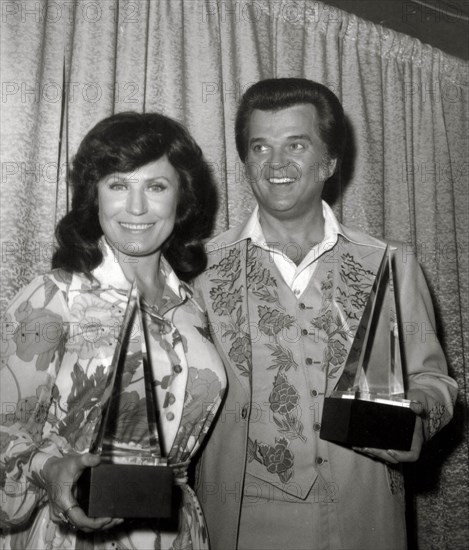 Loretta Liynn And Conway Twitty