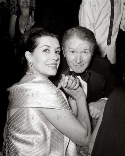 Red Buttons And Wife Alicia