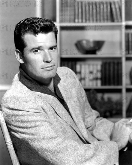 James Garner Jo