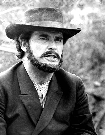 James Garner Jo