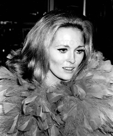 Faye Dunaway