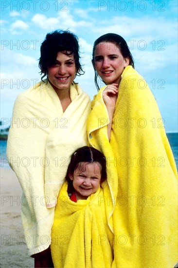 Melissa, Sara And Jonathan Gilbert