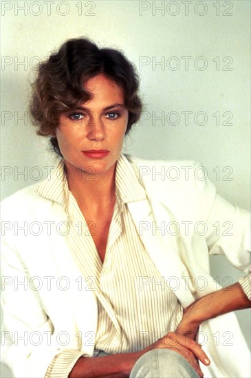 Jacqueline Bisset Retro