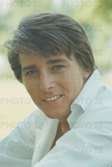 BOBBY SHERMAN, former heartthrob and teen idol from the 1960s has died at 81 after a battle with cancer, his wife reported Tuesday. Some of his top songs include 'Little Woman', 'Julie Do Ya Love Me.' FILE PHOTO SHOT ON: circa 1968: BOBBY SHERMAN 1968. (Credit Image: © W.A. Greenslade/ZUMA Wire)