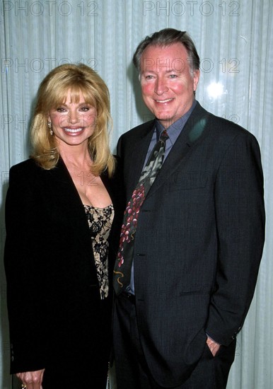 Feb. 22, 2002 - K24201EG: LIZA MINNELLI AND DAVID GUEST ENGAGEMENT PARTY.MONDRIAN HOTEL, WEST HOLLYWOOD, CA 02/21/2002.LONI ANDERSON AND GEOFFREY BROWN. ED GELLE/   2002(Credit Image: © Globe Photos/ZUMAPRESS.com)