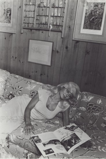 Loni Anderson TV Star of Hit Comedy 'WKRP IN CINCINNATI'