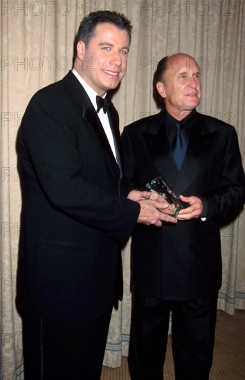 ROBERT DUVALL ROUND UP